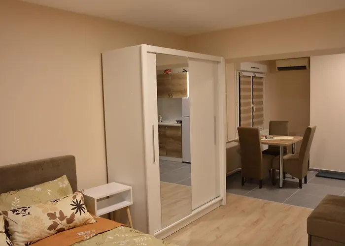 شقة Garden ياغودينا